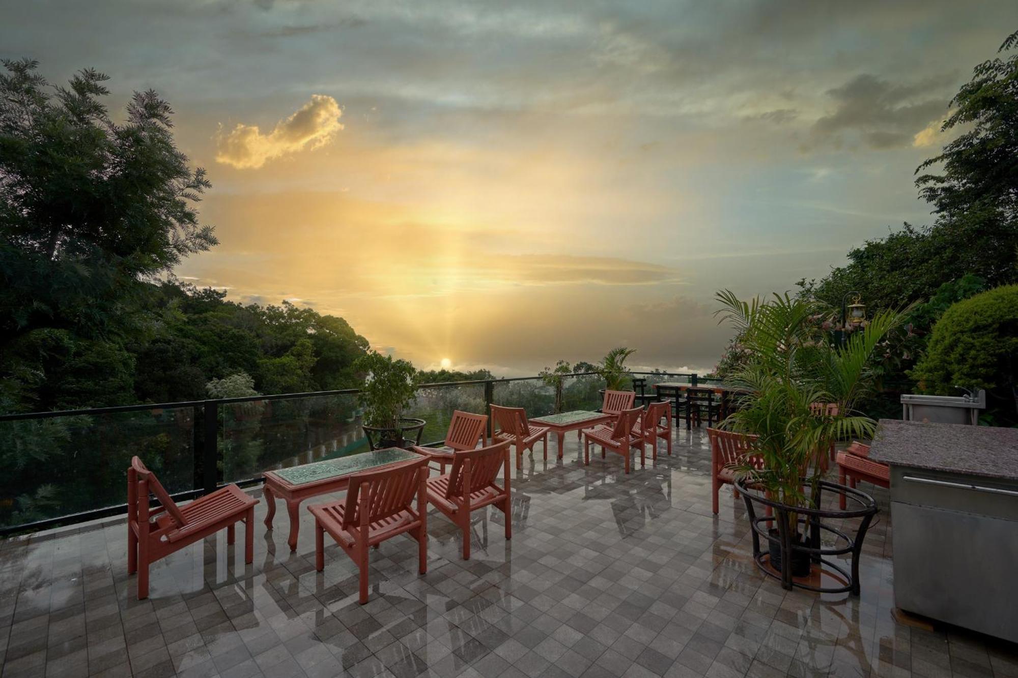 De Rock Jungle Living Resort Coonoor Exterior photo